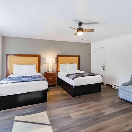 Oceanside Inn & Suites, A Days Inn By Wyndham Fort Bragg Buitenkant foto